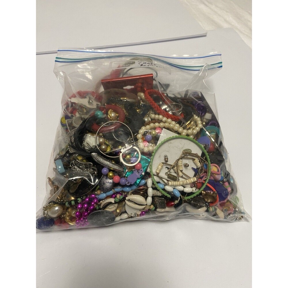 4Lb Jewelry Craft Lot Broken Junk Repurpose Upcycle Harvest - Vintage To Now 3B